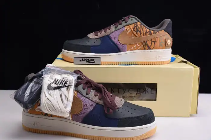 Reps LY AIR FORCE 1 LOW TRAVIS SCOTT CACTUS JACK CN2405-900