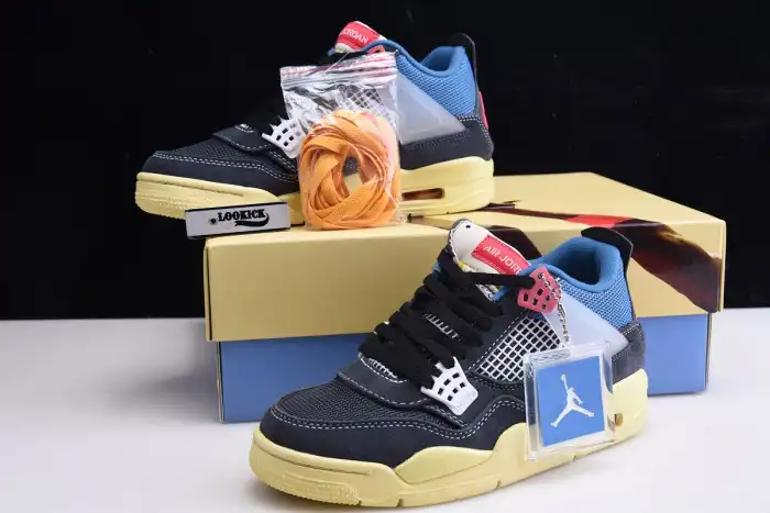 Rep LUCY AIR JORDAN 4 RETRO UNION OFF NOIR DC9533-001