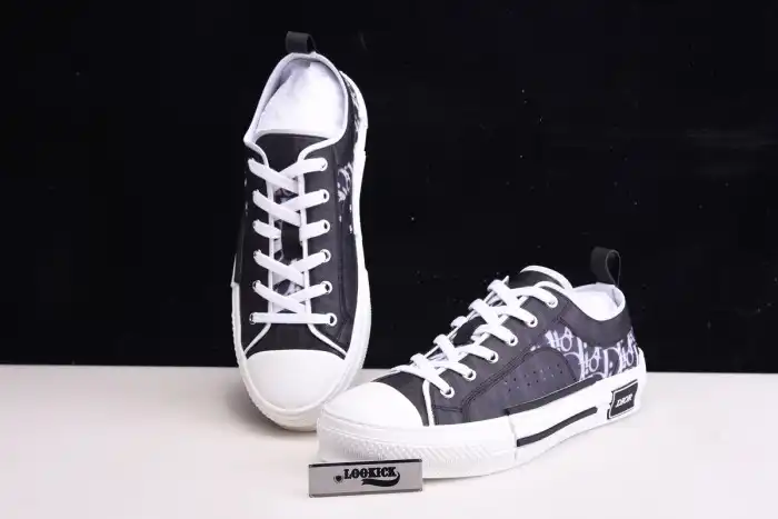 Rep LY DR B23 Low Top Oblique Sneaker Black & White