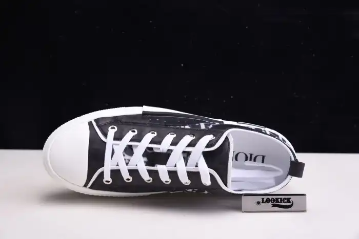 Rep LY DR B23 Low Top Oblique Sneaker Black & White