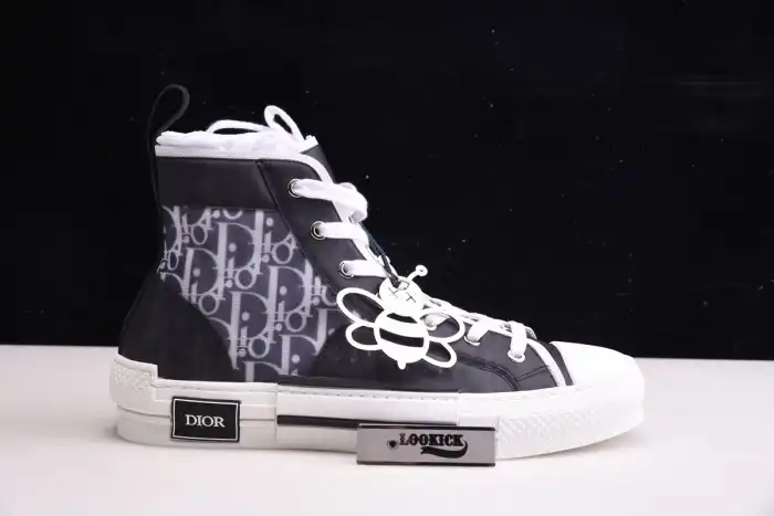 Bmlin Shoes DR B23 High Top Oblique Sneaker Black & White