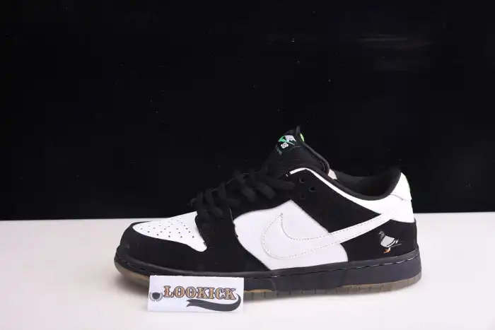 LY Nike SB Dunk Low Staple Panda Pigeon BV1310-013