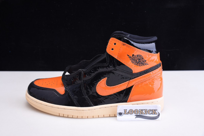 TB Air Jordan 1 Retro High Shattered Backboard 3.0 - 555088-028