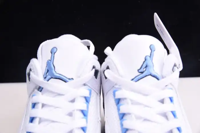 Replica HYPE Air Jordan 3 UNC CT8532-104