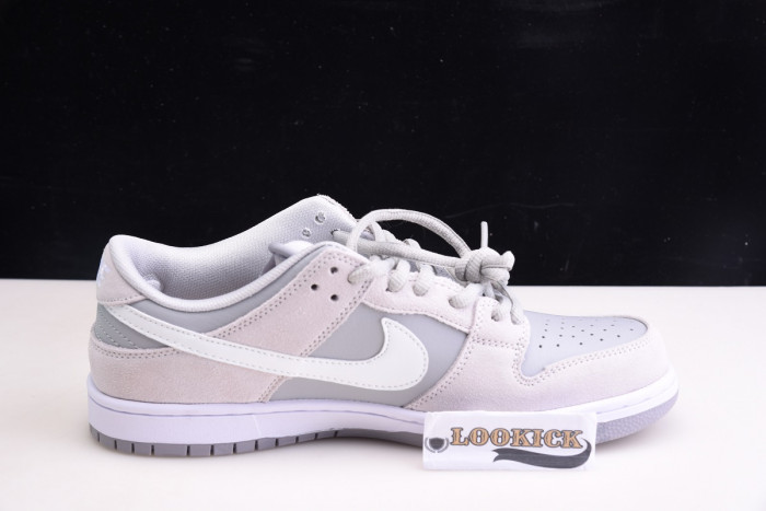 KICKWHO Nike SB Dunk Low Summit White Wolf Grey AR0778-110