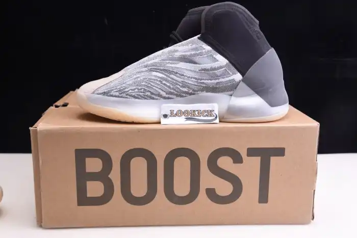 Reps LY Adidas YZY QNTM Yeezy Quantum Q46473