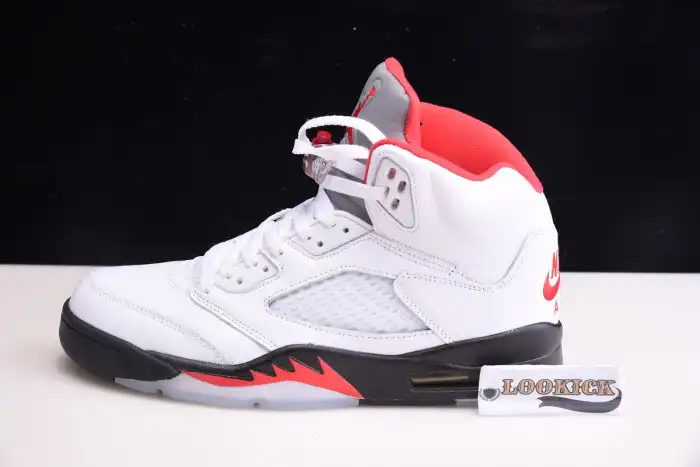 Husky Air Jordan 5 Retro Fire Red Silver Tongue (2020) DA1911-102