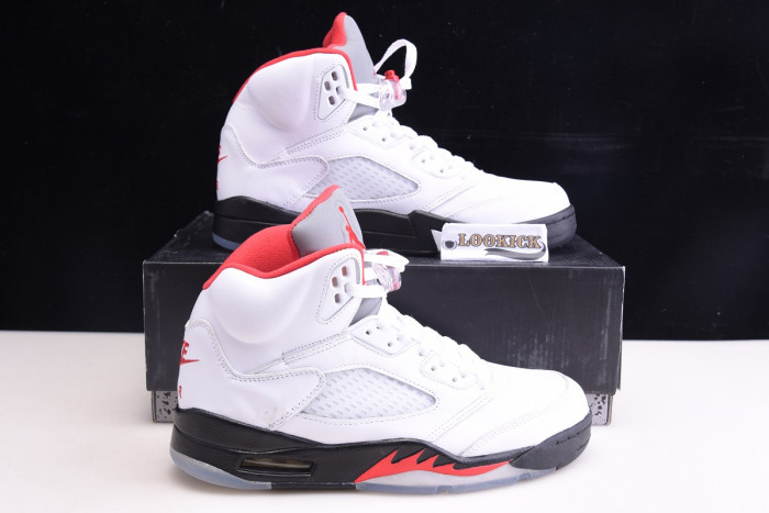 TB Air Jordan 5 Retro Fire Red Silver Tongue (2020) DA1911-102