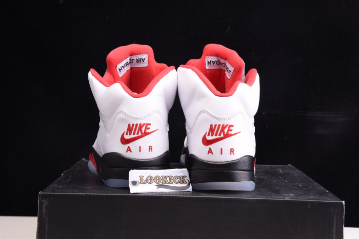 TB Air Jordan 5 Retro Fire Red Silver Tongue (2020) DA1911-102