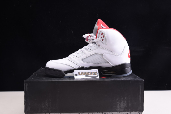 TB Air Jordan 5 Retro Fire Red Silver Tongue (2020) DA1911-102