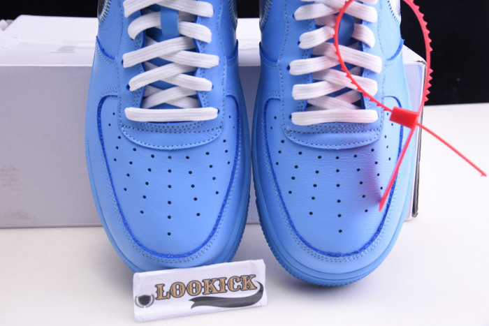 TB AIR FORCE 1 LOW OFF-WHITE MCA UNIVERSITY BLUE CI1173-400