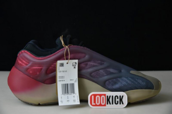 TB Adidas Yeezy 700 V3 Fade Carbon GW1814