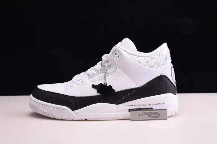 Bmlin AIR JORDAN 3 FRAGMENT DA3595-100