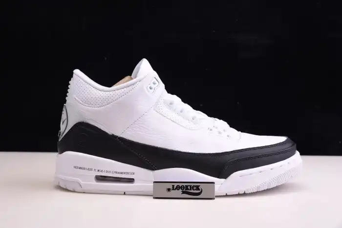 Reps HYPE AIR JORDAN 3 FRAGMENT DA3595-100