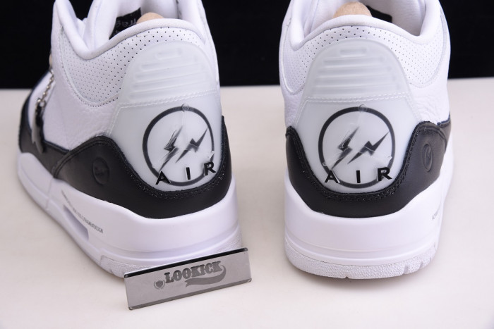 TB AIR JORDAN 3 FRAGMENT DA3595-100