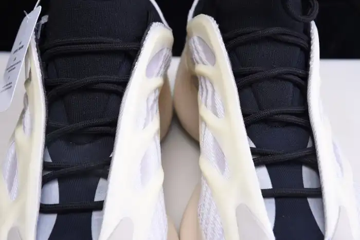 Rep LY Adidas Yeezy Boost 700 V3 Azael FW4980