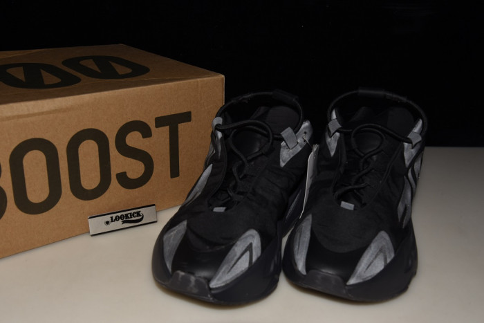 KICKWHO Adidas Yeezy Boost 700 MNVN Triple Black FV4440