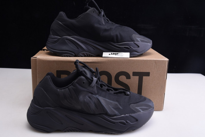 KICKWHO Adidas Yeezy Boost 700 MNVN Triple Black FV4440