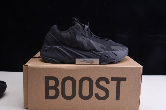 KICKWHO Adidas Yeezy Boost 700 MNVN Triple Black FV4440