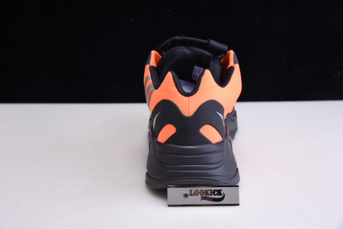 TB Adidas Yeezy Boost 700 MNVN Orange FV3258