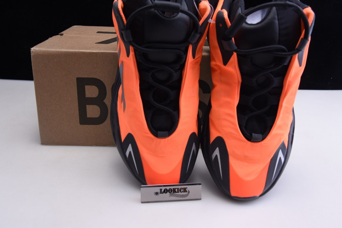 TB Adidas Yeezy Boost 700 MNVN Orange FV3258