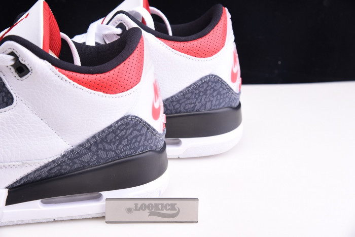 TB AIR JORDAN 3 RETRO "WHITE FIRE RED" CZ6431-100