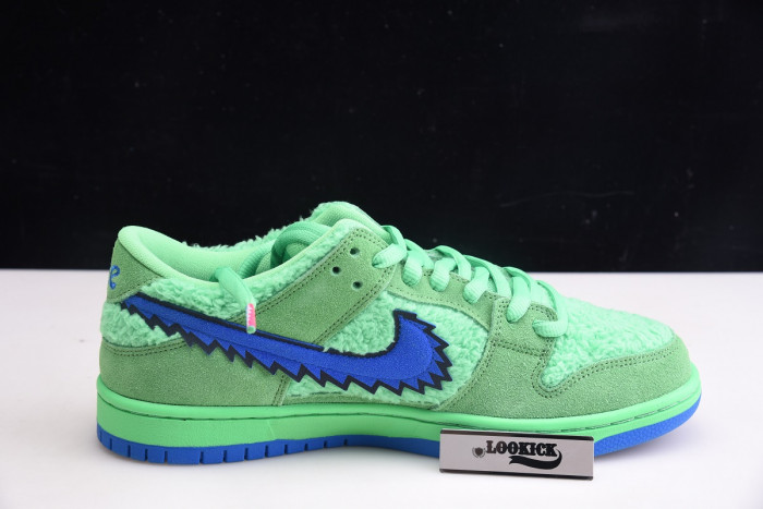 KICKWHO Grateful Dead x Nike SB Dunk Low Green Bear CJ5378-300