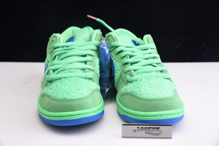 KICKWHO Grateful Dead x Nike SB Dunk Low Green Bear CJ5378-300