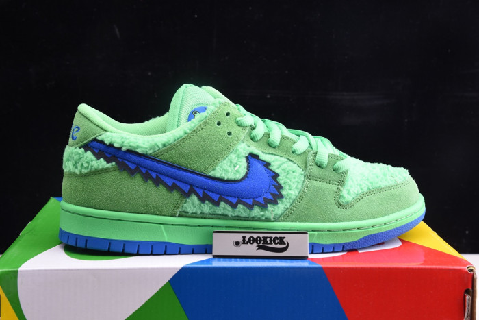 KICKWHO Grateful Dead x Nike SB Dunk Low Green Bear CJ5378-300