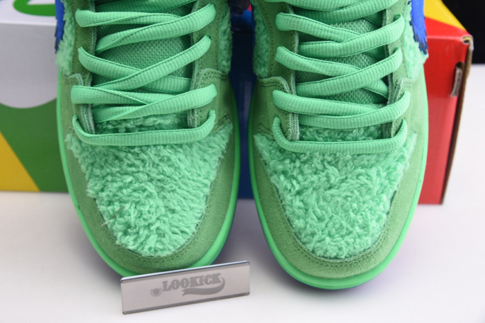 KICKWHO Grateful Dead x Nike SB Dunk Low Green Bear CJ5378-300