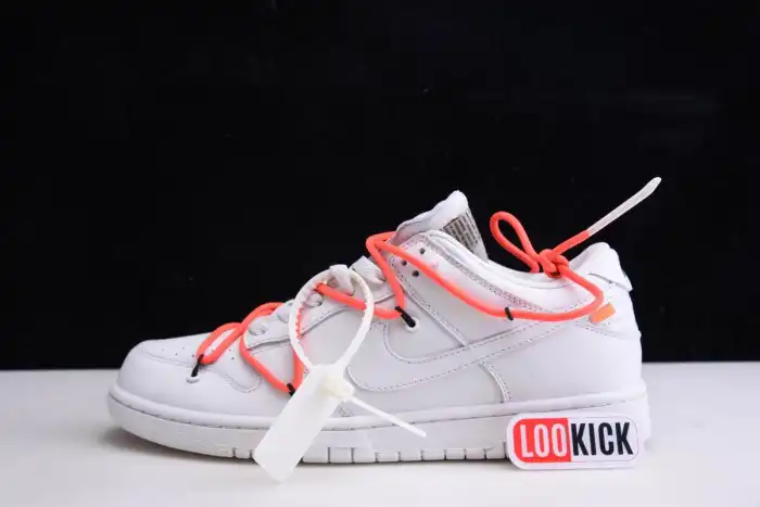 LY NIKE DUNK LOW OFF-WHITE WHITE CT0856- 900