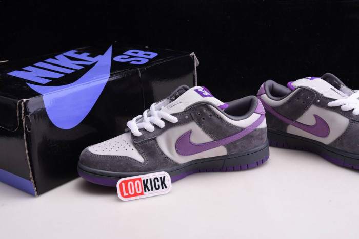 KICKWHO Nike Dunk SB Low Purple Pigeon 304292-051