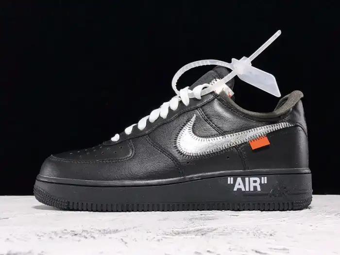 HYPE IR FORCE 1 '07 VIRGIL X MOMA AV5210-001