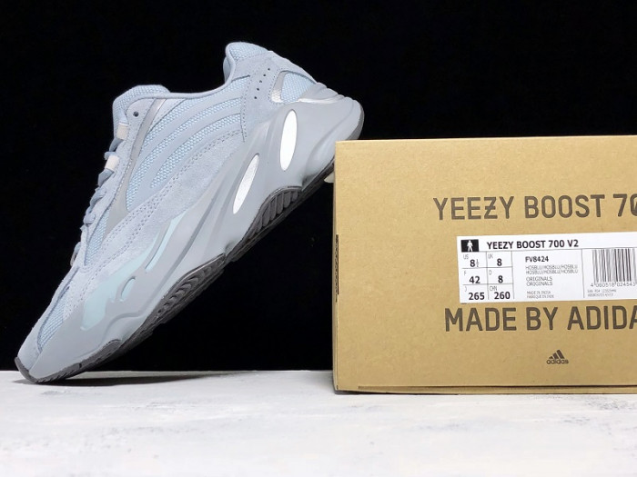 TB Adidas Yeezy Boost 700 v2 Hospital Blue FV8424