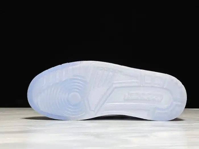 Reps HYPE Air Jordan 3 Retro Triple White 136064-111