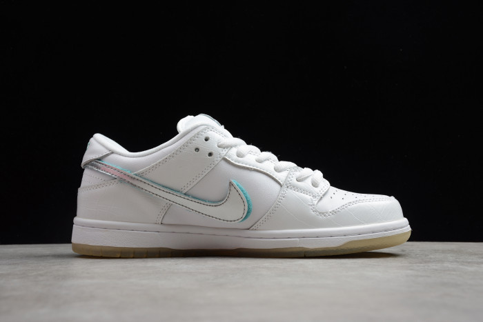 KICKWHO Nike SB Dunk Low Diamond Supply Co White Diamond BV1310-100