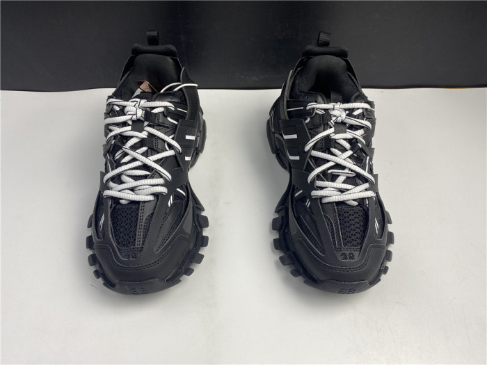 TB BLCG Track Sneaker 542436 W1GB1 2045