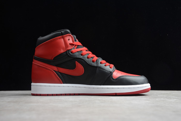 TB Air Jordan 1 Retro Banned 432001-001