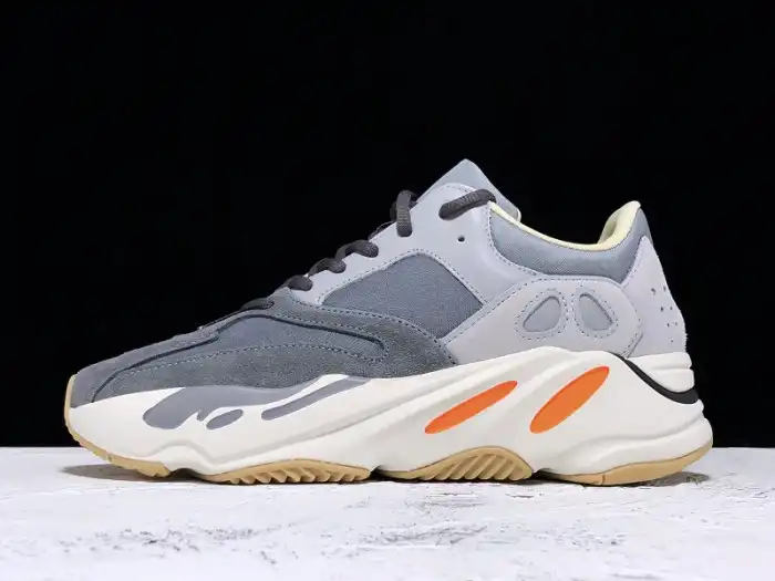 Bmlin Adidas Yeezy Boost 700 v2 'Magnet' FV9922