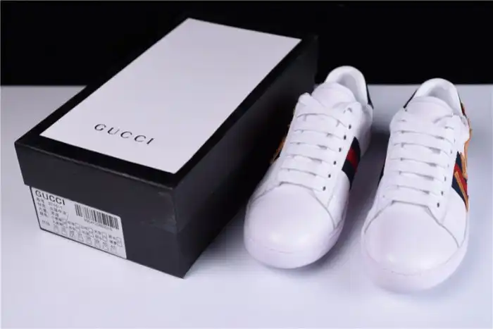 Reps LY GUCC ACE EMBROIDERED LOW-TOP SNEAKER WITH LOVED 497090 DOPE0 9095