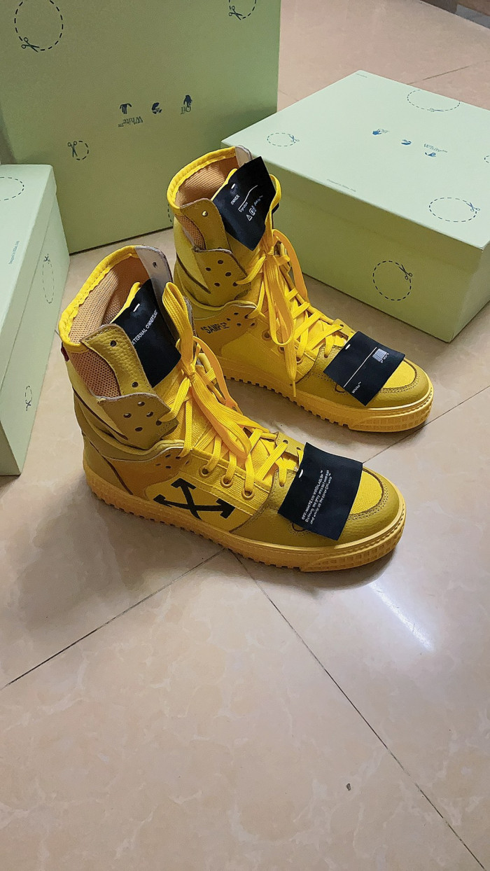 TB OFF-WHITE HIGH TOP SNEAKER