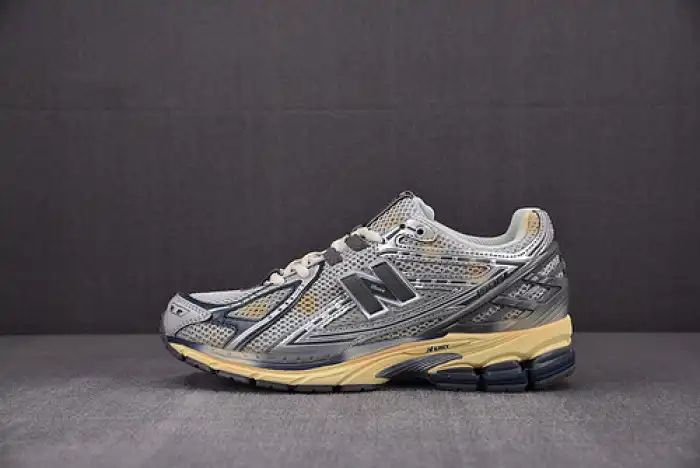 New Balance 1906R thisisnevertthat ''The 2022 Downtown Run'' M1906RTI