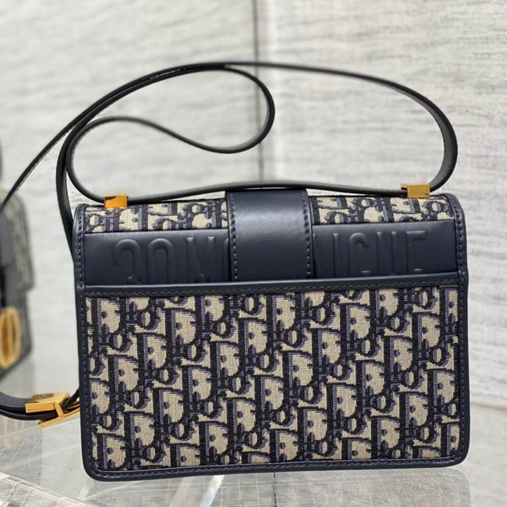 30 MONTAIGNE BAG Unique 2306