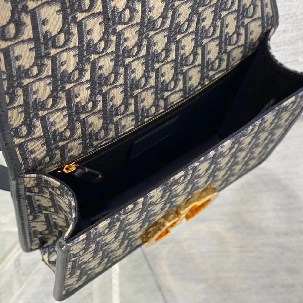 30 MONTAIGNE BAG Unique 2306
