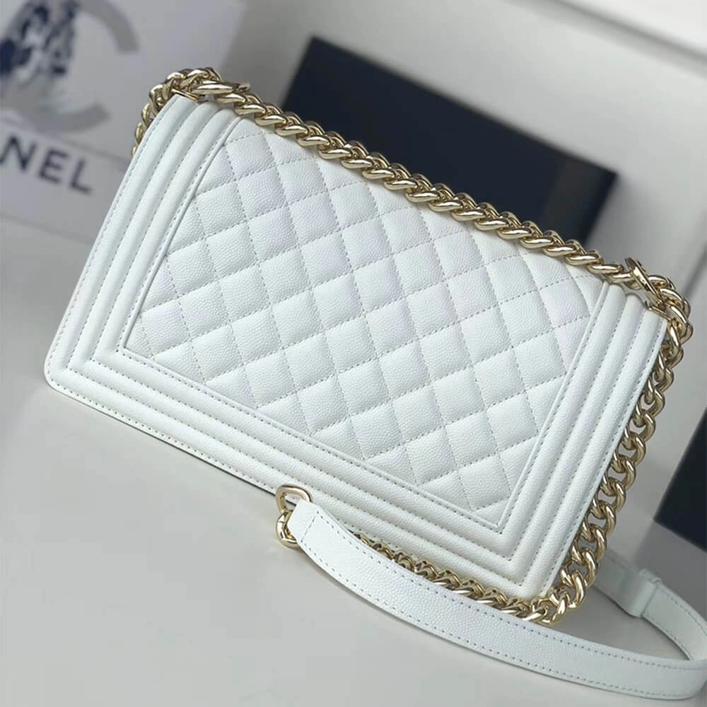 BOY CHANEL HANDBAG Sleek 1648