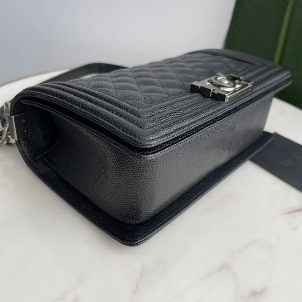 Sleek BOY CHANEL HANDBAG 1681