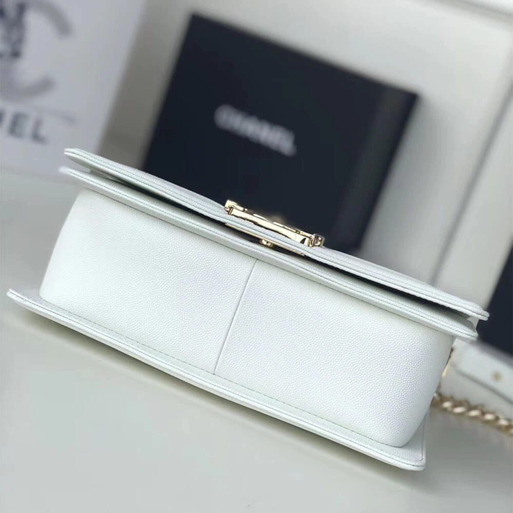 BOY CHANEL HANDBAG Sleek 1648