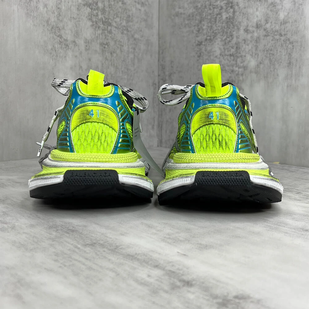 Resilient Balenciaga 3xl Sneaker 3502