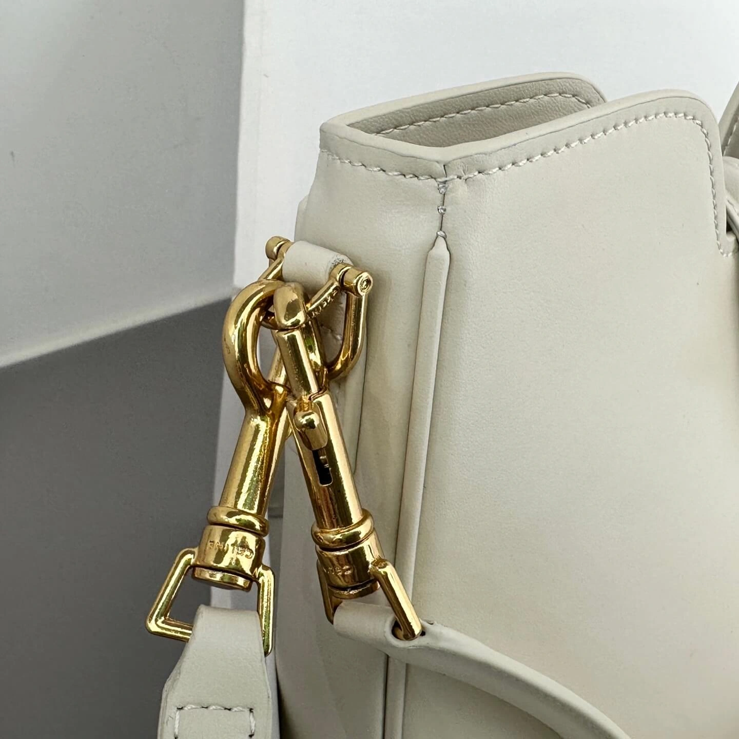 CAMILLE 16 SMALL BAG IN SMOOTH CALFSKIN(HIGH-END GRADE) Seasonal 2580