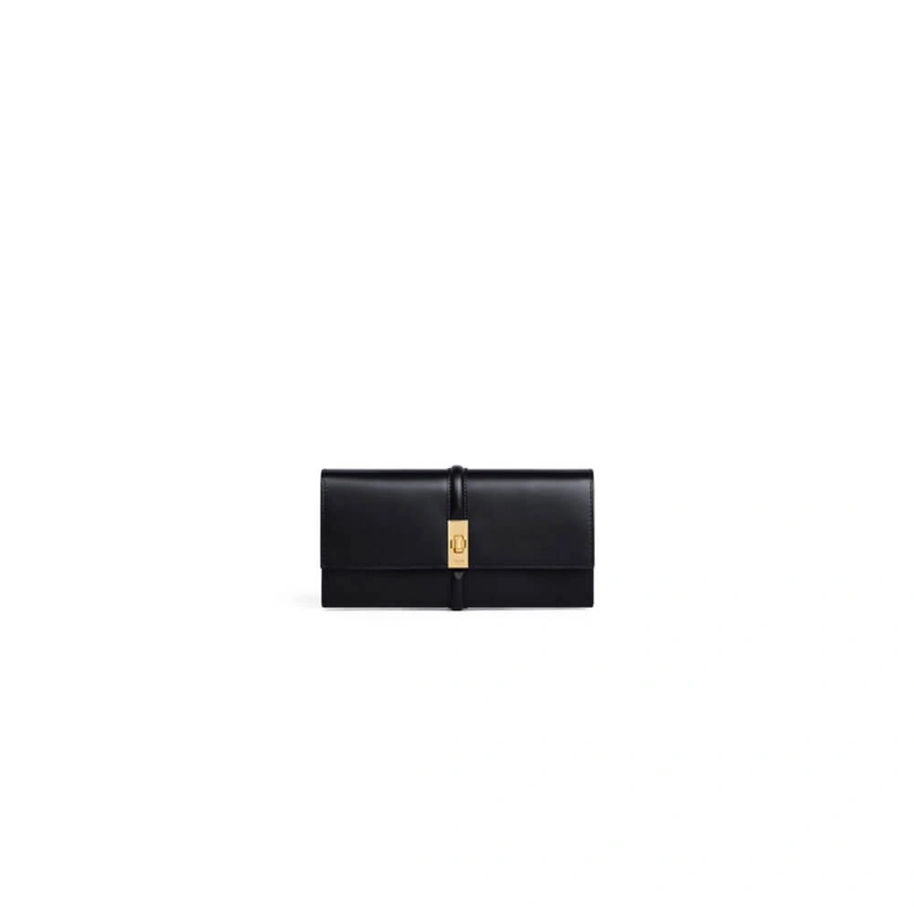 Elegant CELINE 16 Large Wallet in Shiny Calf Leather 2579